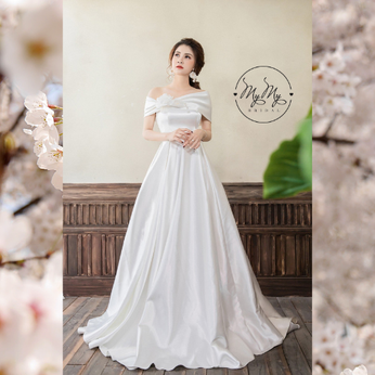 Áo cưới cô dâu thiết kế trắng cúp ngực kết hoa