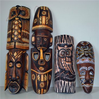 Mặt nạ thổ dân Châu Phi trang trí bằng gỗ khắc thủ công độc đáo 