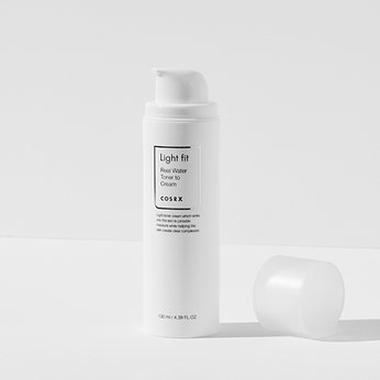 Toner dạng lotion kết hợp với kem dưỡng cream Cosrx Light Fit Real Water to Cream 130ml