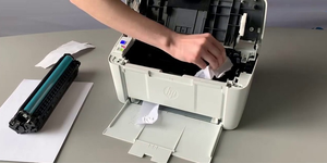 Hướng dẫn xử lý kẹt giấy khi sử dụng máy in tại nhà